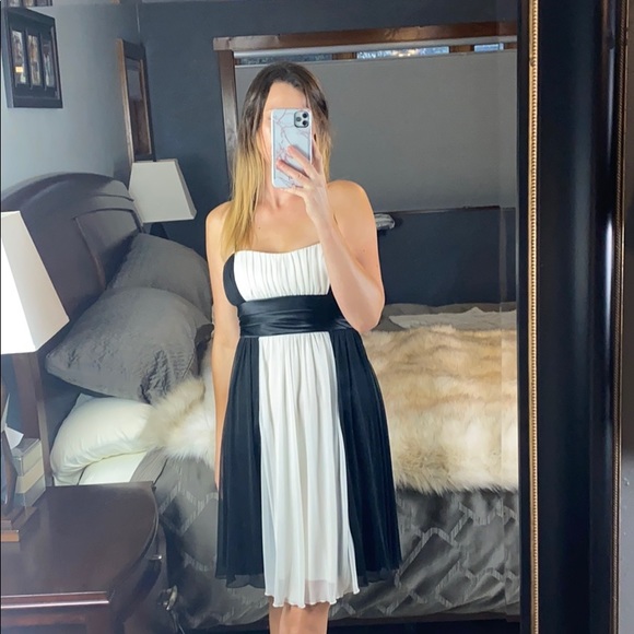 City Triangles Formal Dress, Medium - Picture 9 of 9